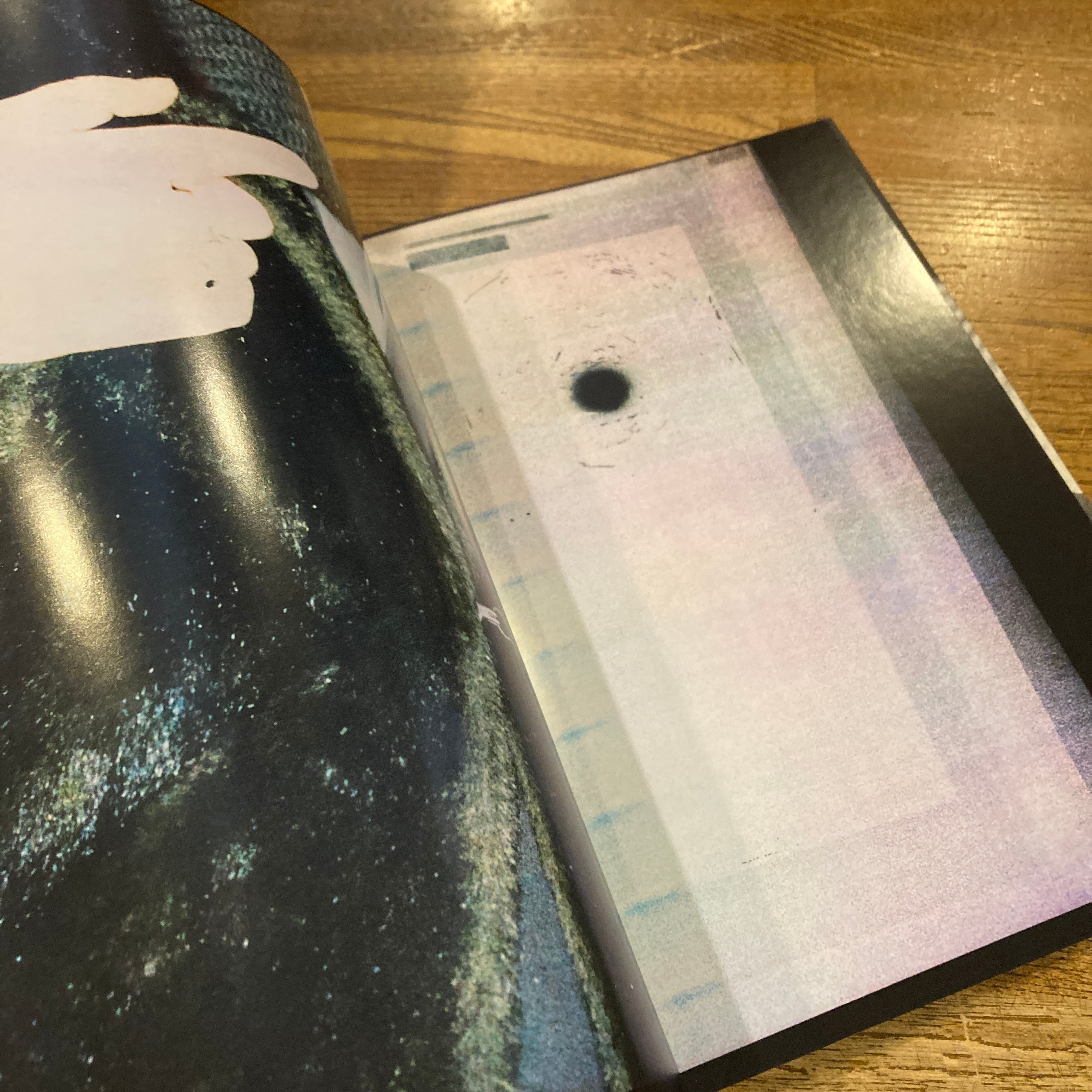 【希少本】100 Bilder 横田大輔 100 Bilder / 横田大輔 Daisuke Yokota、ヨシ・カメタニ Yoshi