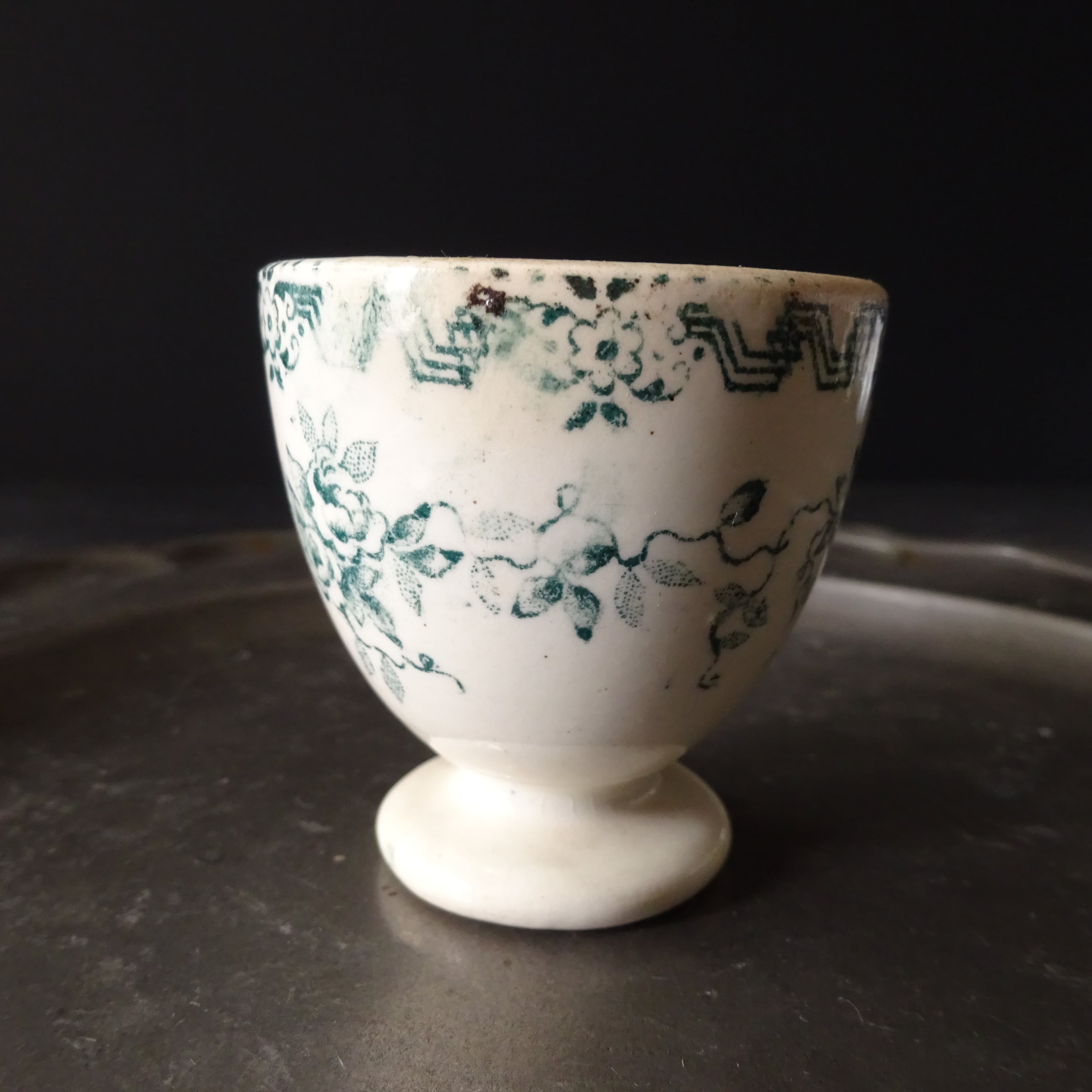 【 Nouveauté 】☆ Ancien coquetier décor Fleurs