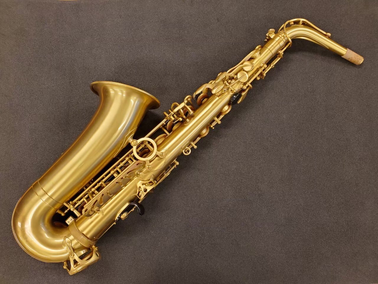 中古楽器/完売】セルマー アルトサックス SA-80Ⅱ ブラッシュド 中古楽器/完売】セルマー アルトサックス SA-80Ⅱ ブラッシュド