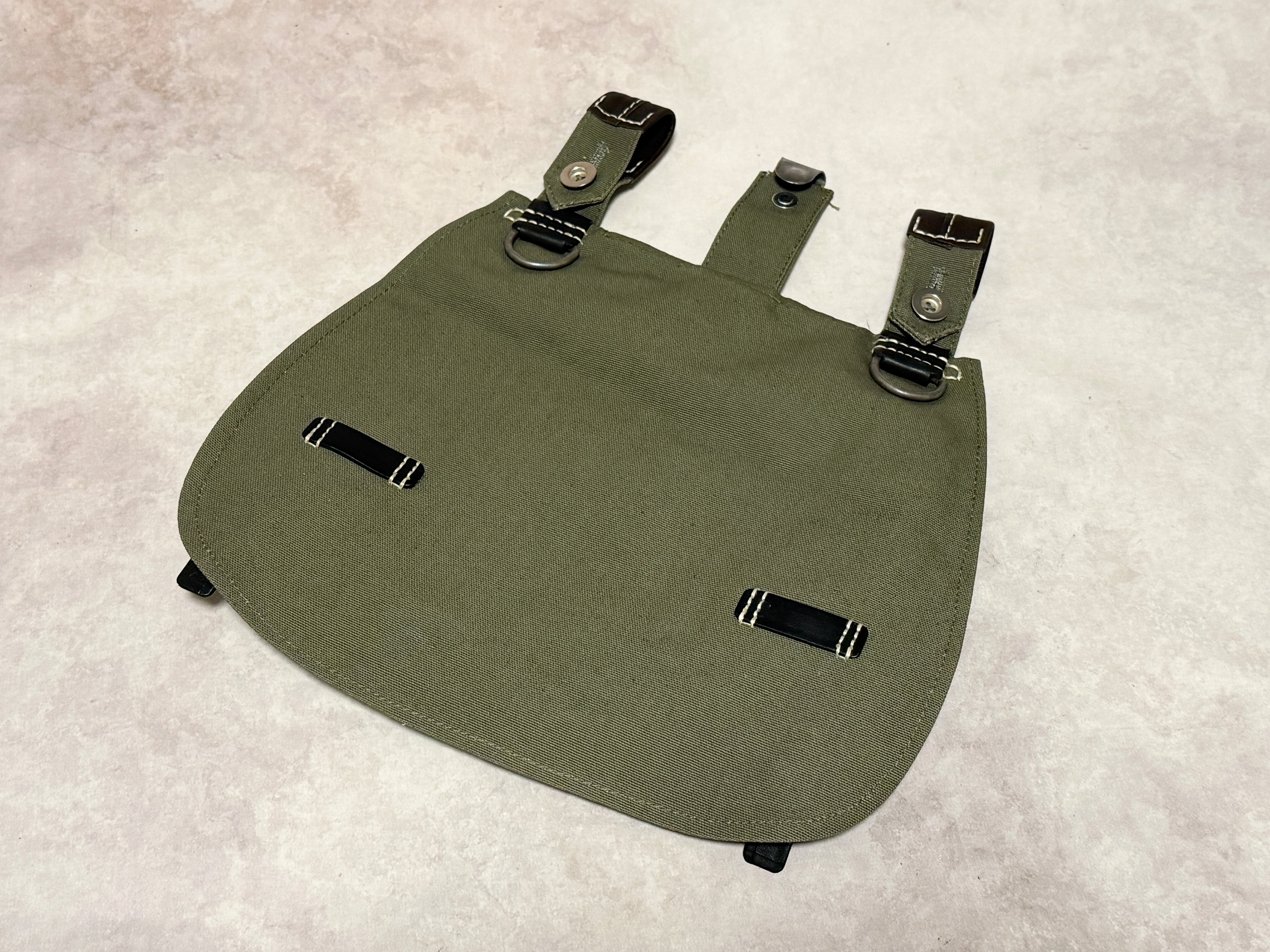 雑嚢・バッグ | PACKS & BAGS | アイヘンバウム ミリタリア｜WWII