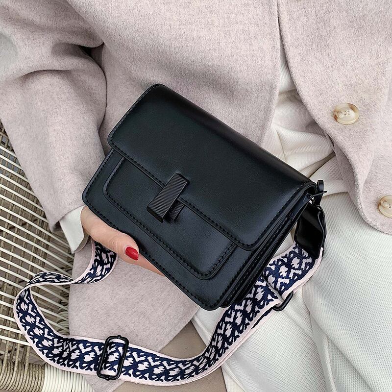 ネットレッドレトロスモールバッグメス2020ニューウェーブ秋冬ファッションワイルドワイドショルダーストラップメッセンジャーバッグシングルショルダースモールスクエアバッグ Tiancai_Wing_Bag31965949782