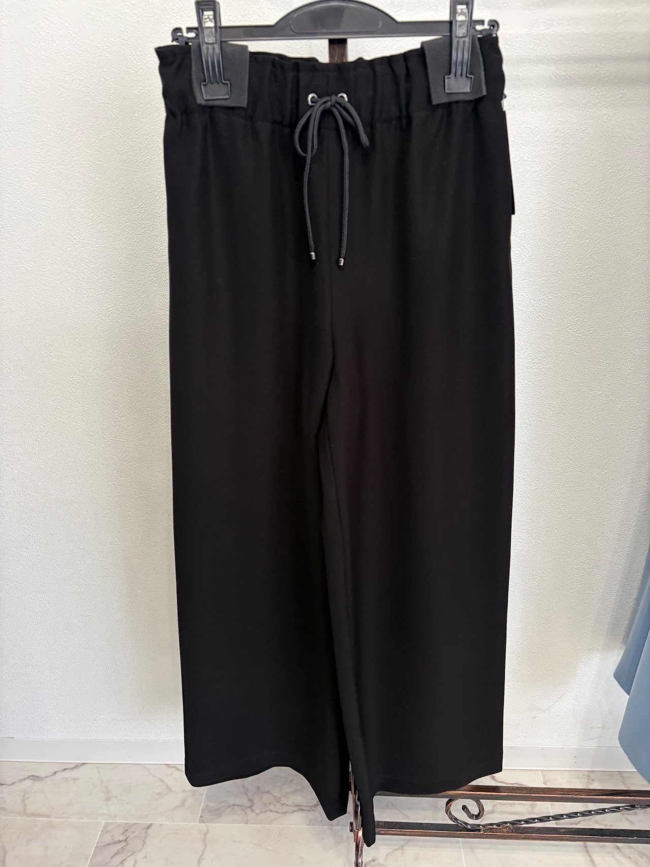 【MIMI】 トロトロポリエステル　ワイドパンツ　1623