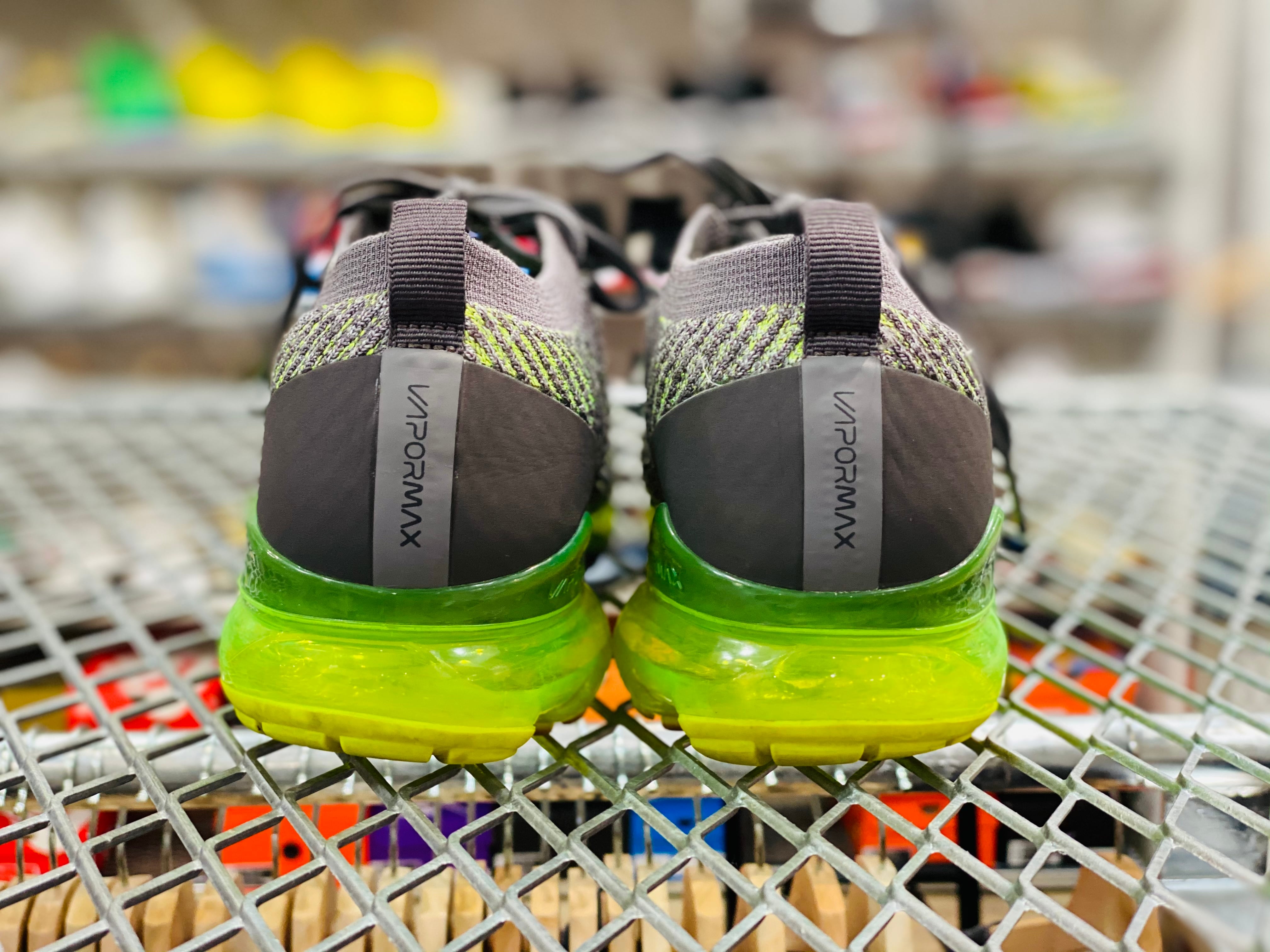 NIKE AJ6900-009 AIR VAPORMAX FLYKNIT 3 VOLT 26.5cm 40KA2217 