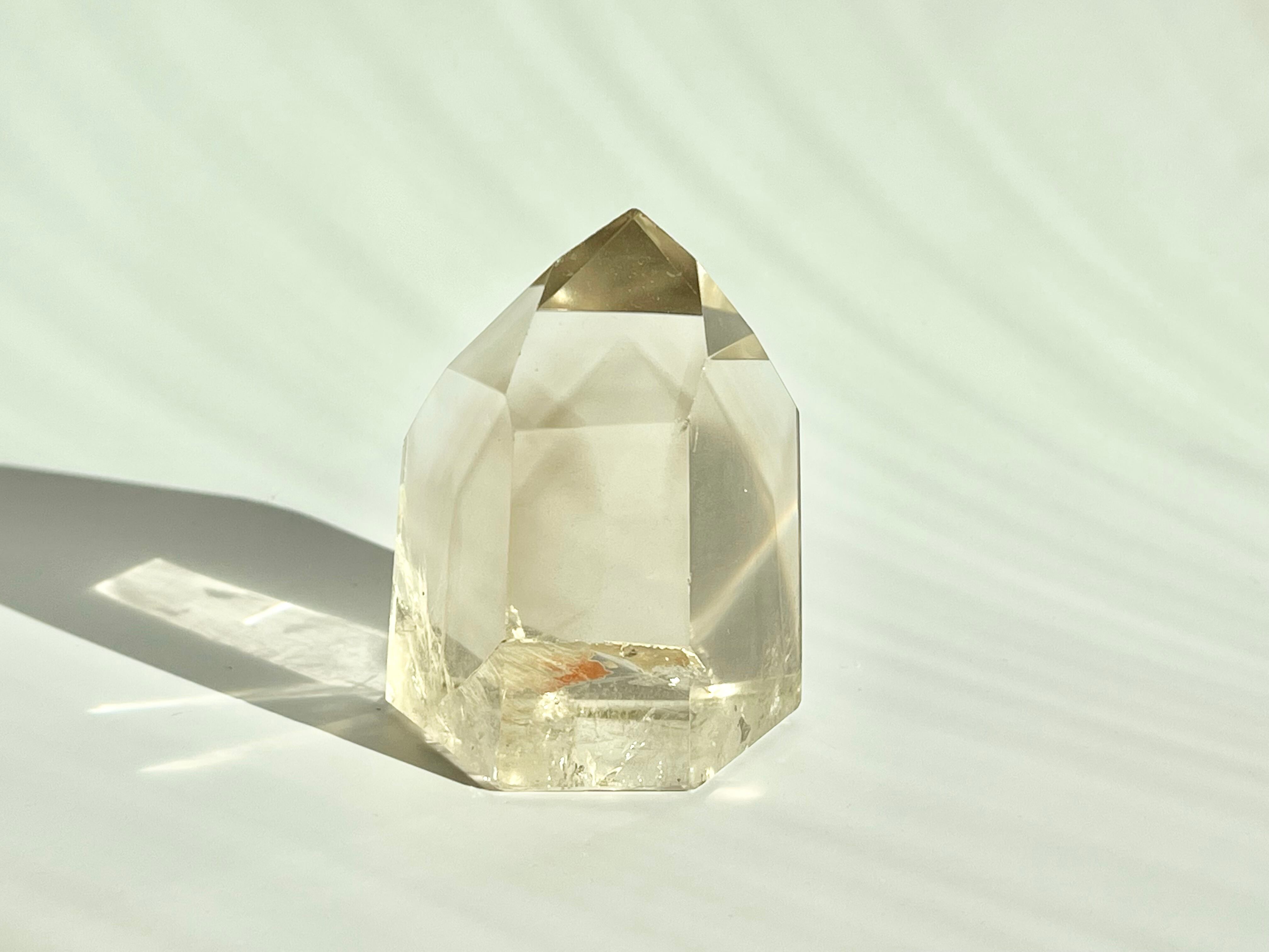 スモーキーファントムクォーツ