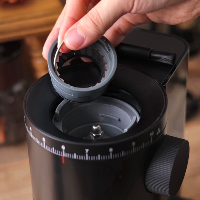 Fellow Opus2 Conical Burr Grinder Black