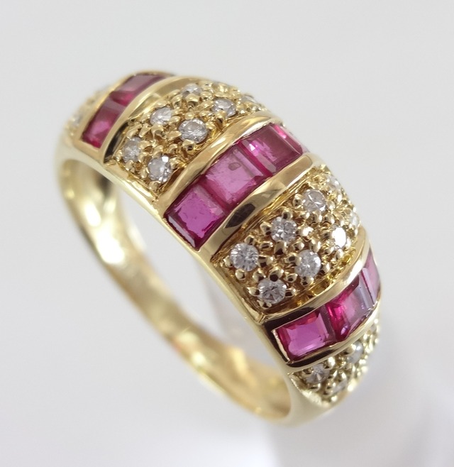 SOLD OUT】ルビーダイヤモンド デザインリング 0.74ct 0.15ct K18 