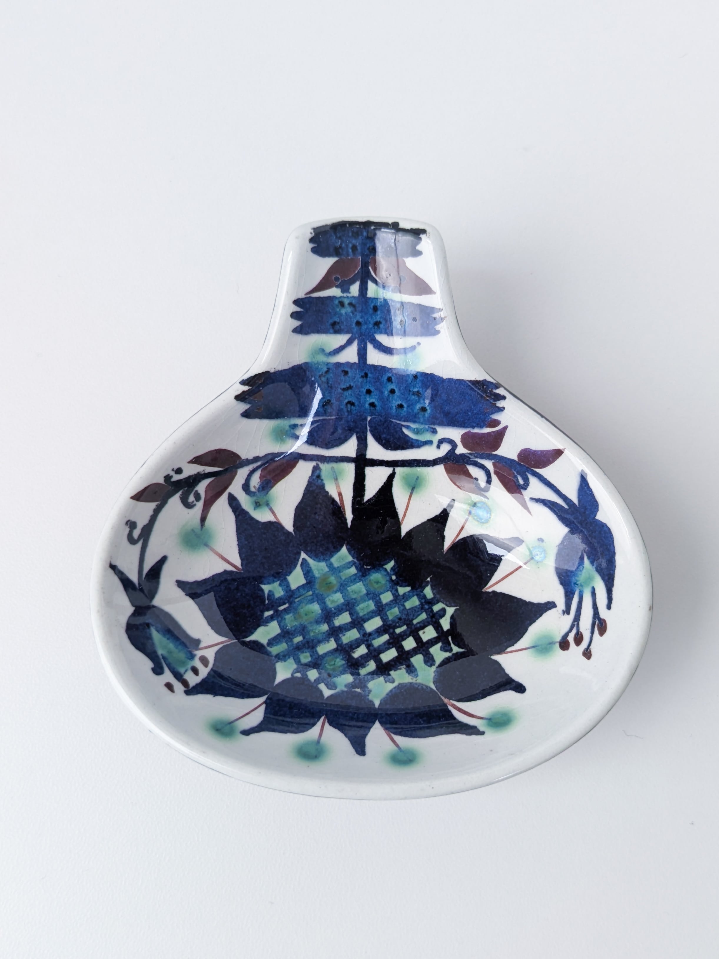 Royal Copenhagen/ロイヤルコペンハーゲン 足つき皿 | のんびり北欧気分