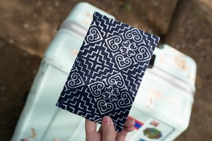 Ma Te Sai - Batik Passport Holder