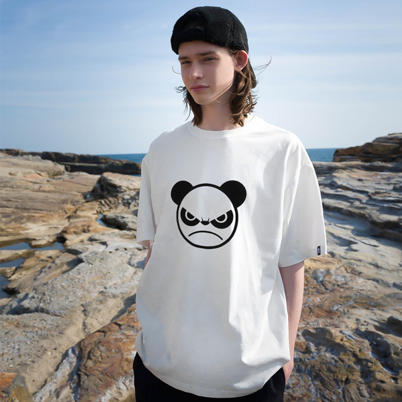 SALE 【HIPANDA ハイパンダ】 男女兼用  フロッキー プリント Tシャツ  UNISEX ANGRY PANDA SHORT SLEEVED T-SHIRT / WHITE・ BLACK・GRAY