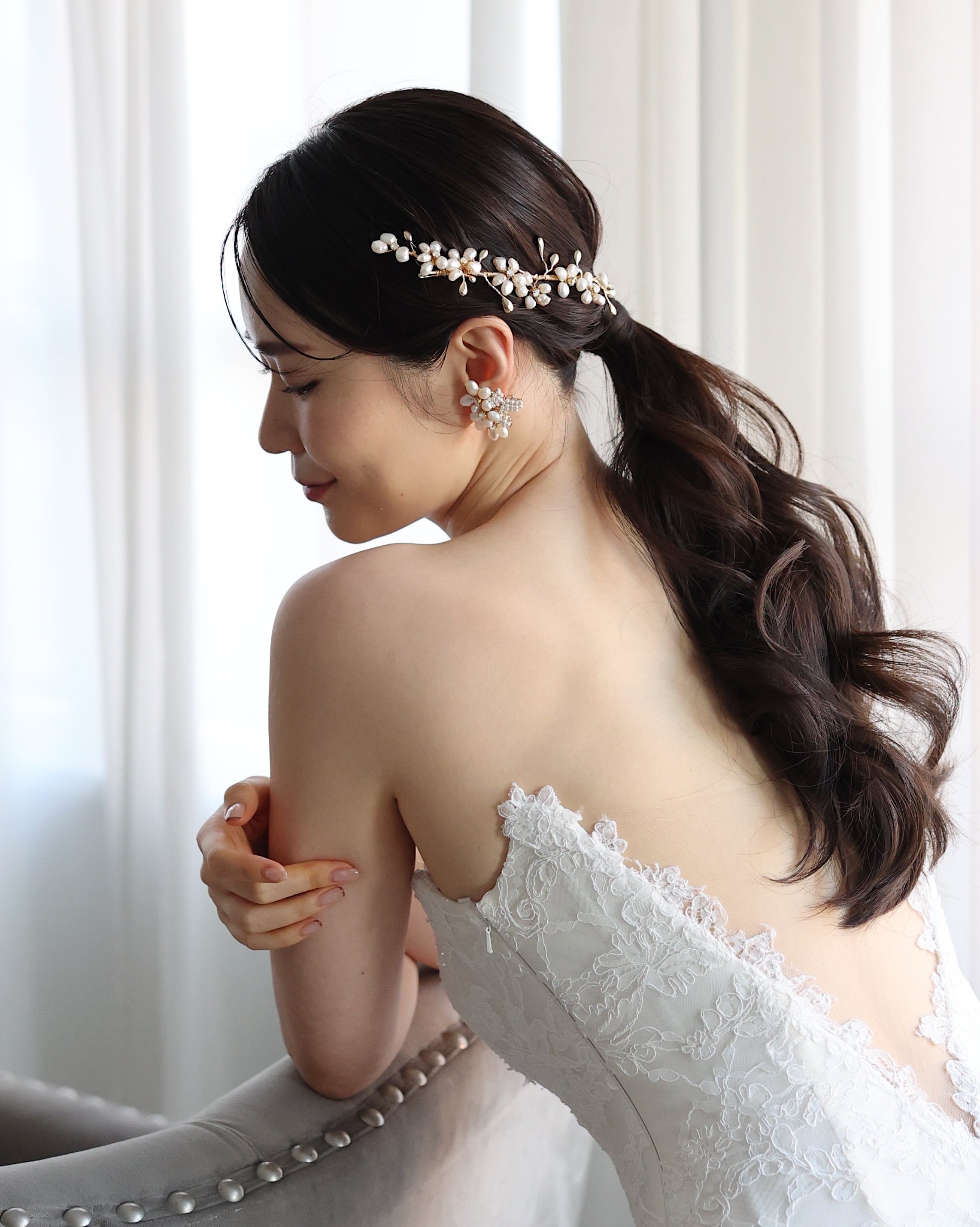 ブライダルイヤリング[PE-159] バロックパールとスワロのウェディング