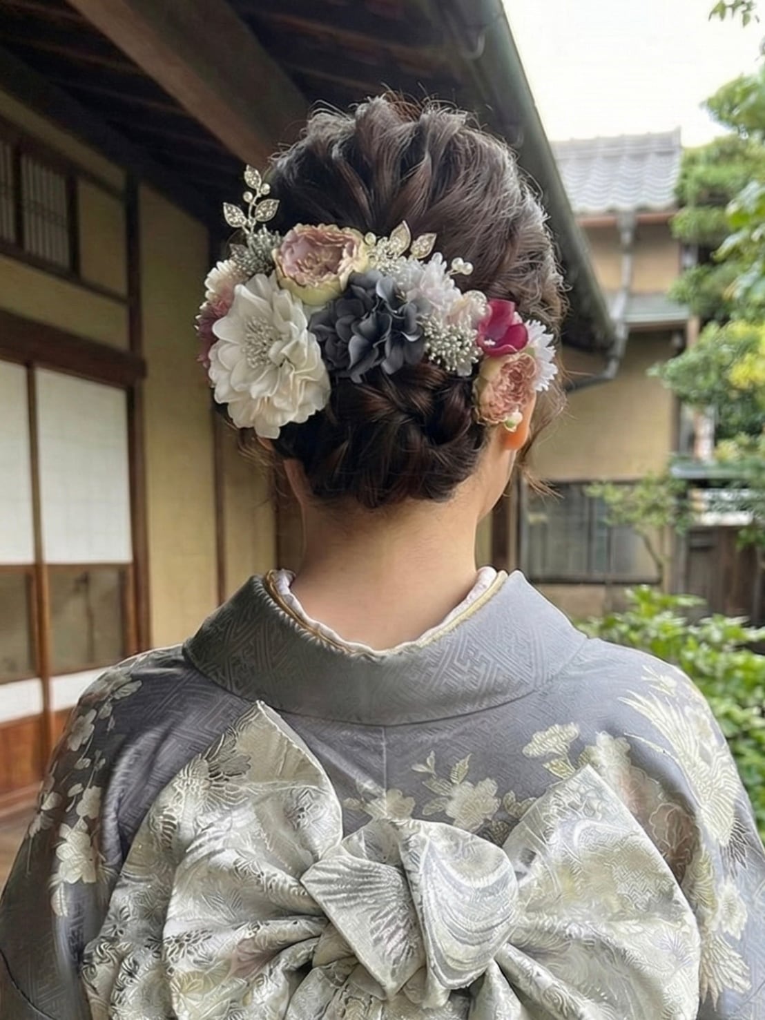 【ダリア髪飾り 小枝ビジューあり】卒業式 袴 振袖 成人式 白無垢 色打掛 和装 ヘアパーツ ヘッドドレス 白無垢 k-0142