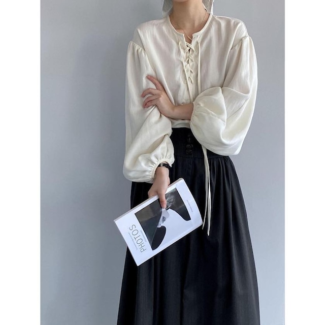 front lace-up lantern sleeve blouse