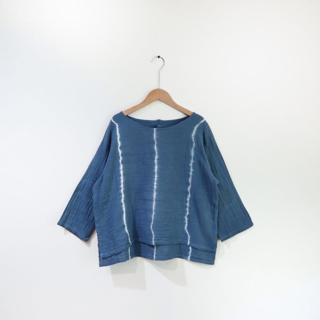 新品。天然灰汁発酵。藍染。ブラウス。カットソー。 天然藍染 ブラウス | kramzome