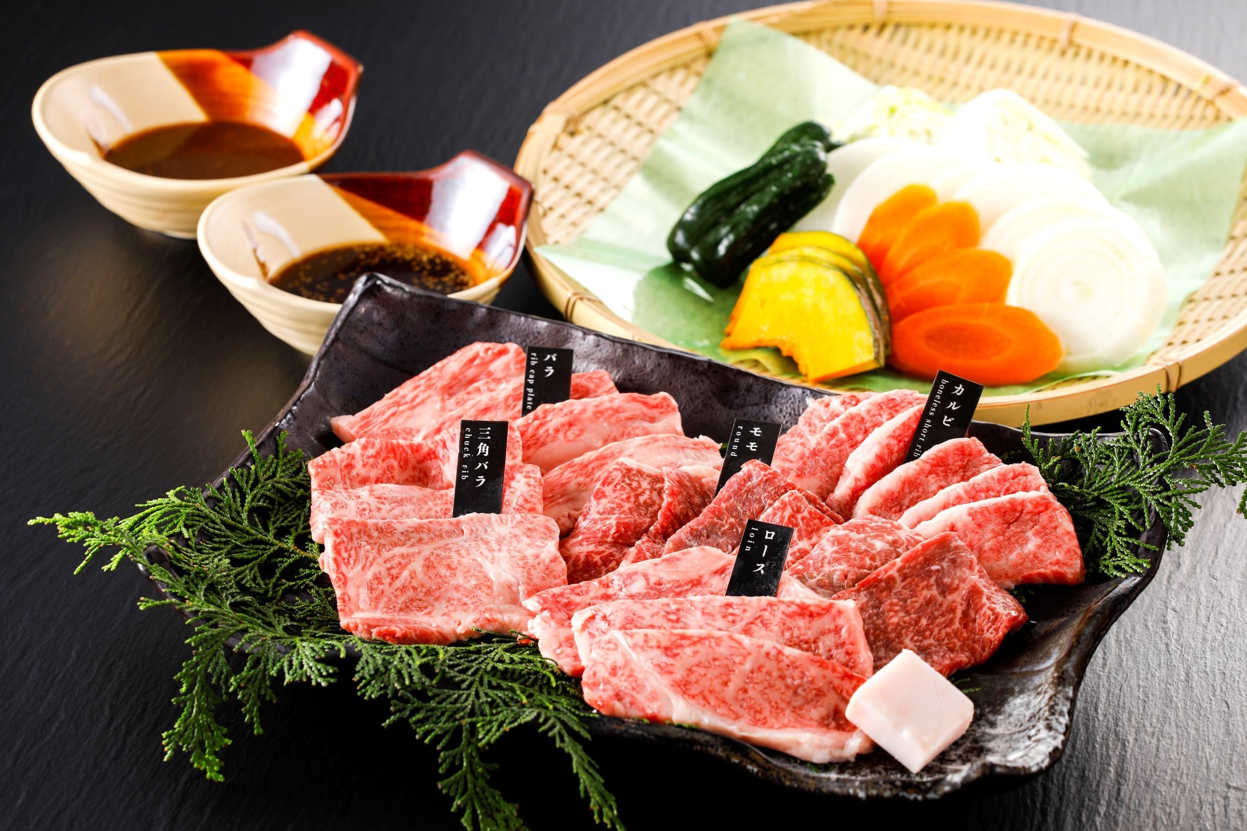 厳選 神戸牛焼肉食べ比べ５種盛【500g】（４～６人前）タレ付（醤油タレ又は味噌タレをお選び下さい）