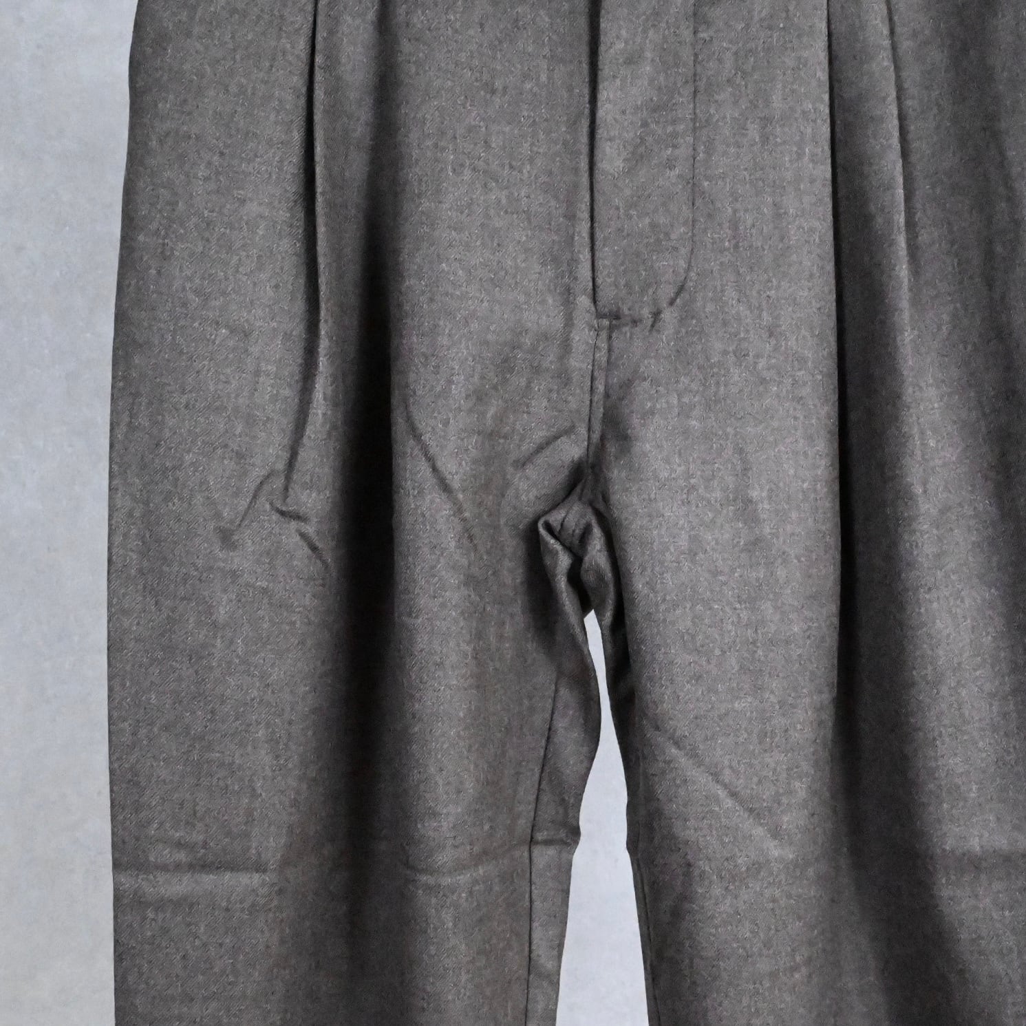 25AW》【STILL BY HAND】WOOL SAXONY WIDE EASY SLACKS スティルバイ