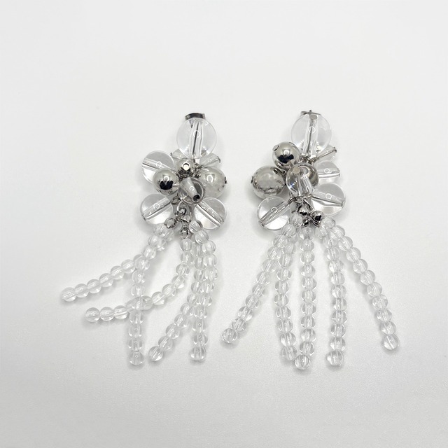 クリアウェーブピアス