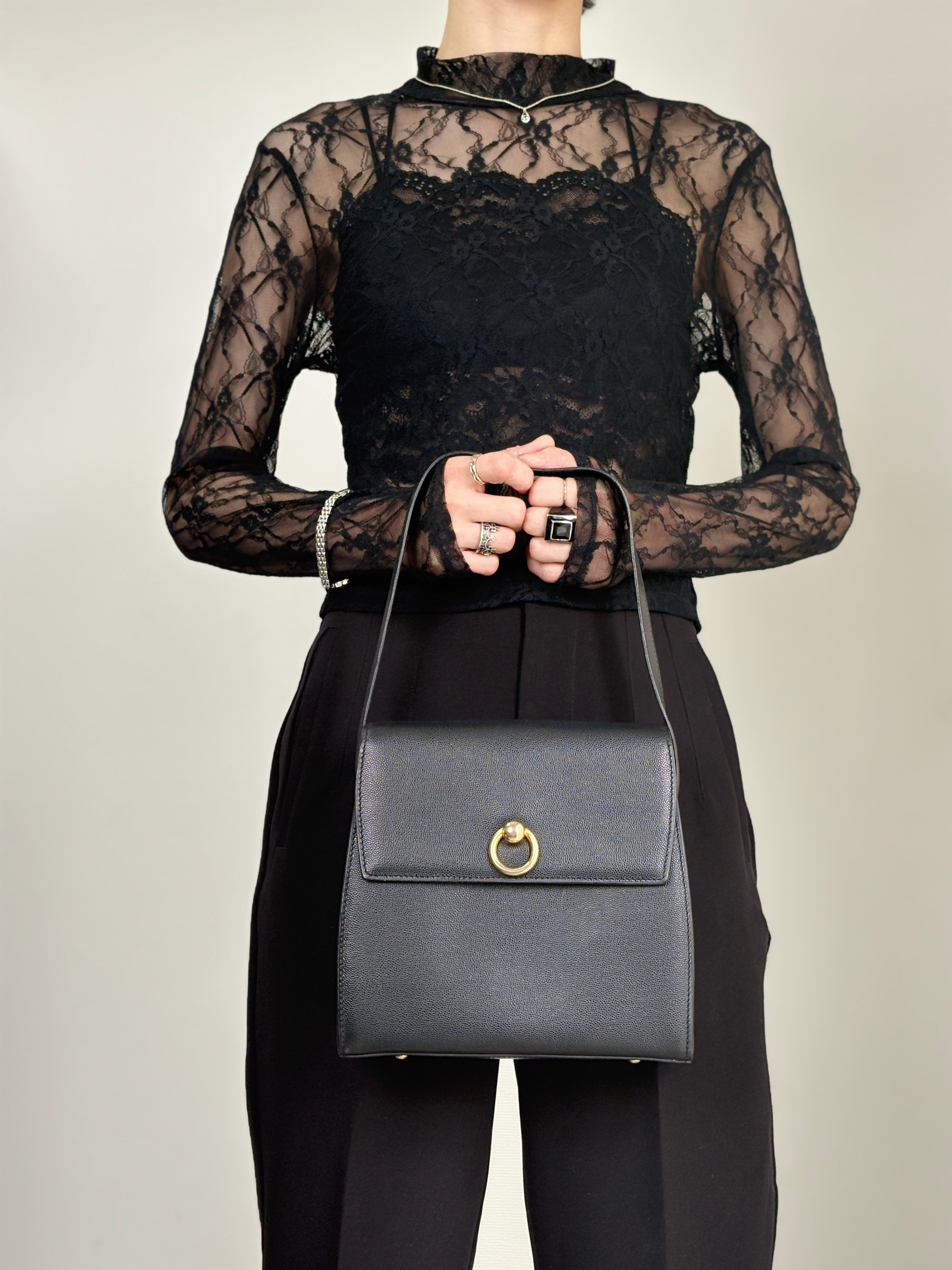 CELINE セリーヌ ショルダーバッグ ブラック サークル レザー ワンショルダー vintage ヴィンテージ オールド eefby6