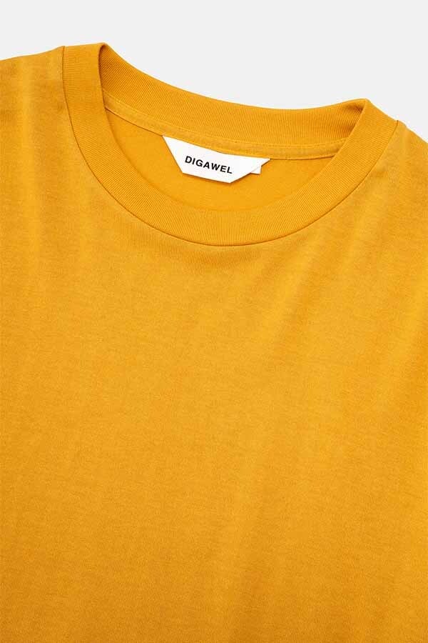DIGAWEL / T-shirt (generic) (MUSTARD) | THE MODERN AGE powered by BASE