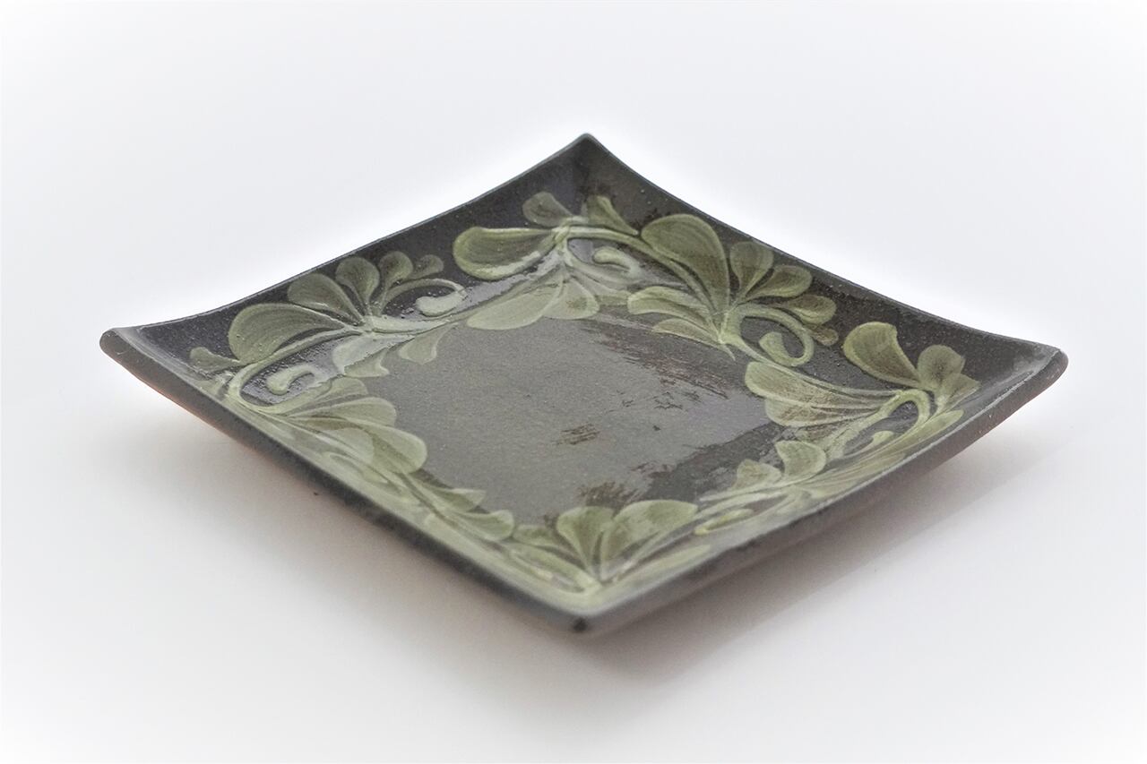 四角皿(□18) ゴス白いっちん