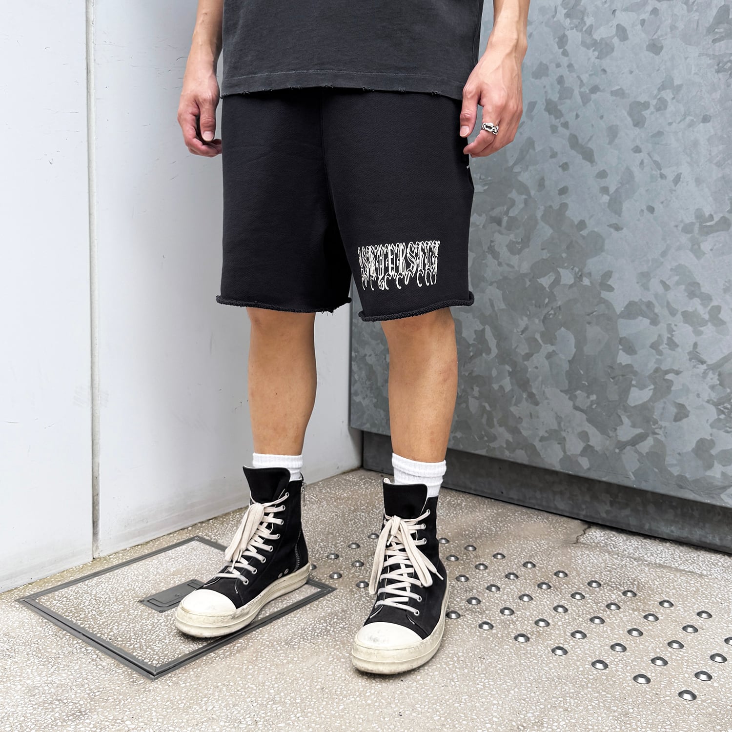 ASKYURSELF/ GOTH/CROSS RAW フリース ショーツ ASKYURSELF / GOTH RAW FLEECE SHORTS | HOLICK