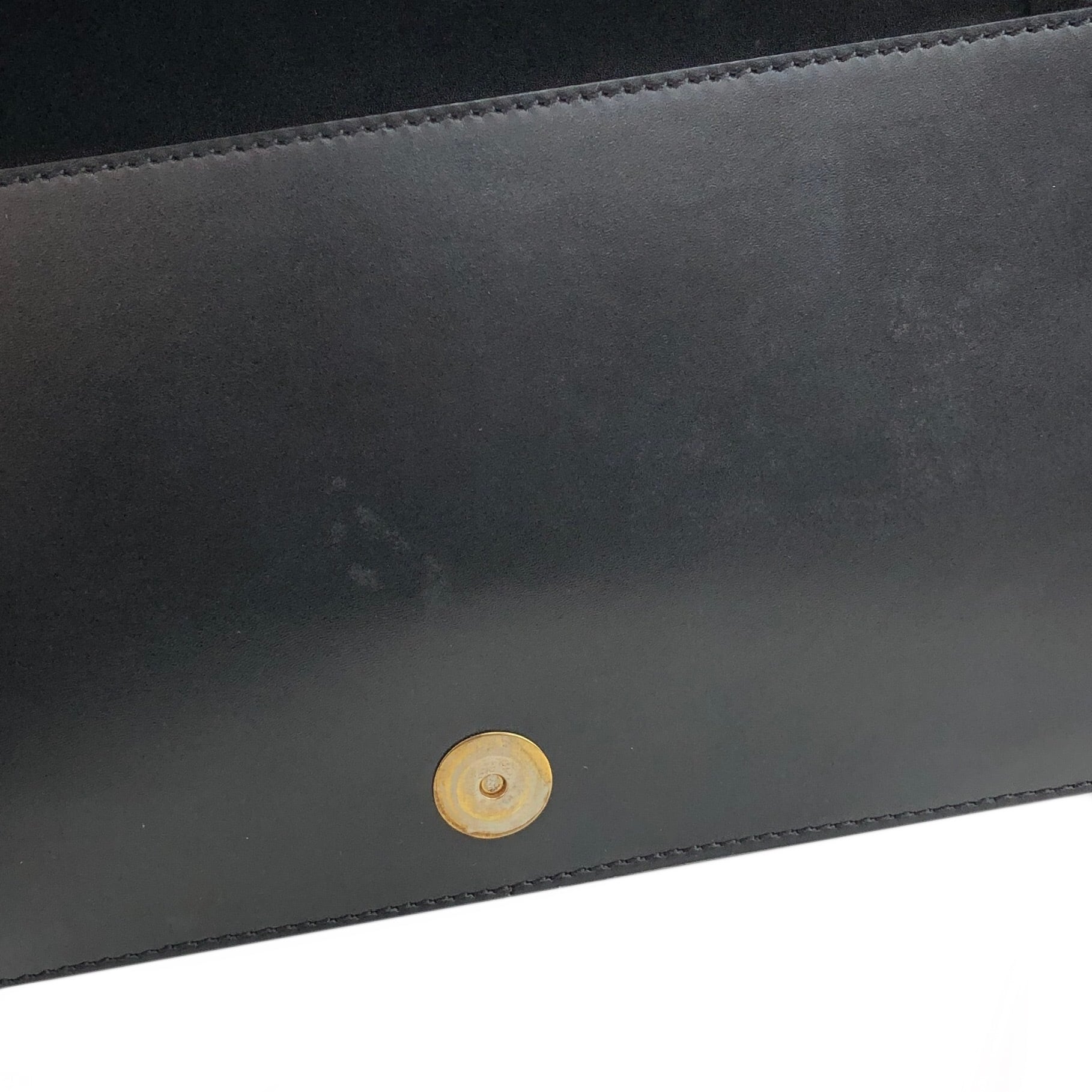 ★CELINE セリーヌ   ショルダーバッグ ブラック ロゴ 型押し レザー ミニバッグ z7yz82 CELINE セリーヌ ショルダーバッグ ブラック ロゴ 型押し レザー ミニ