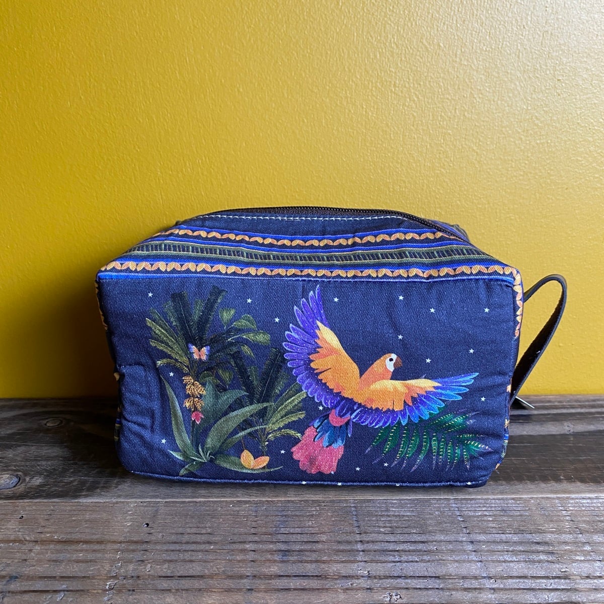 【MALAGUETA マラゲッタ】クッションBOX ポーチ ネイビー