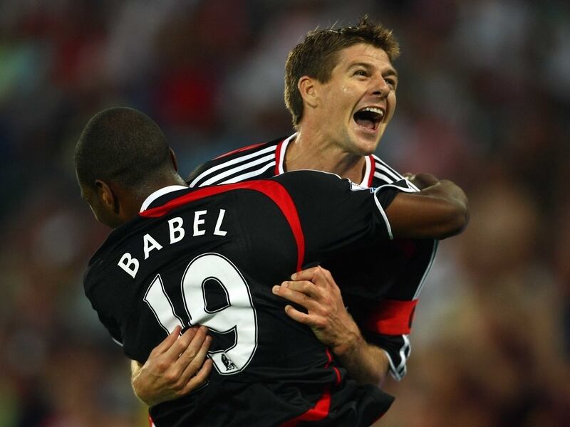 リバプール ジェラード 8 XLサイズ リバプール ジェラード 8 XLサイズ リバプール Gerrard ユニフォーム M