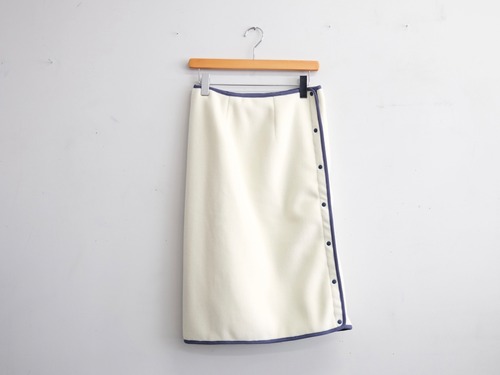 fifi “ Fleece skirt “ White