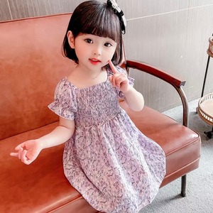 子供服 80〜130 パフスリーブ 半袖 フリル 花柄 ワンピース ミディ丈 ドレス フレアスカート 送料無料 ハイウエスト スクエアカット 子供 キッズコーデ キッズファッション キッズドレス キッズ 可愛い きれいめ エレガント 春 夏 秋 ガーリー 韓国系 お出かけ 外出 きれいめカジュアル 着回し ファッション デート コーディネート 重ね着 休日 特別な日 お祝い 記念日 カジュアル 普段着 春コーデ 夏コーデ 韓国 おしゃれ シンプル ゆったり 韓国ファッション ワンポイント コーデ リゾート