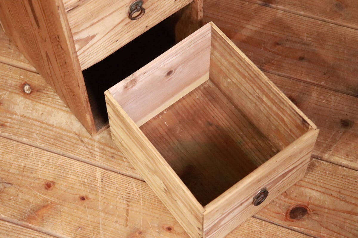 木製　引き出し収納家具　引き出し　アンティーク　レトロ　古道具 ケヤキ製 小引き出し アンティーク 木製 おしゃれ 3段 収納 昭和レトロ