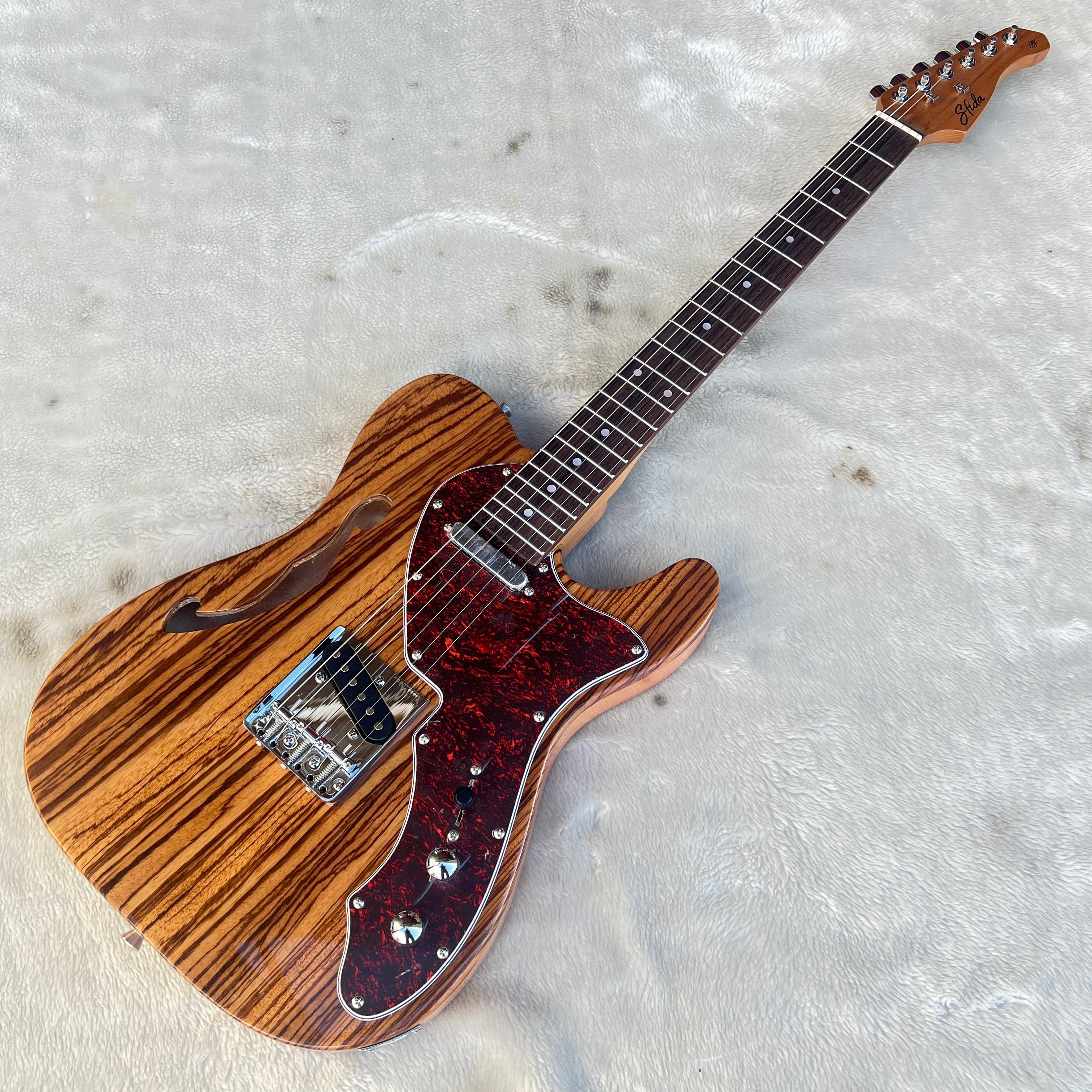 SPEAR GUITAR Halberd Seventh Moon | MUSICSHOP BOB