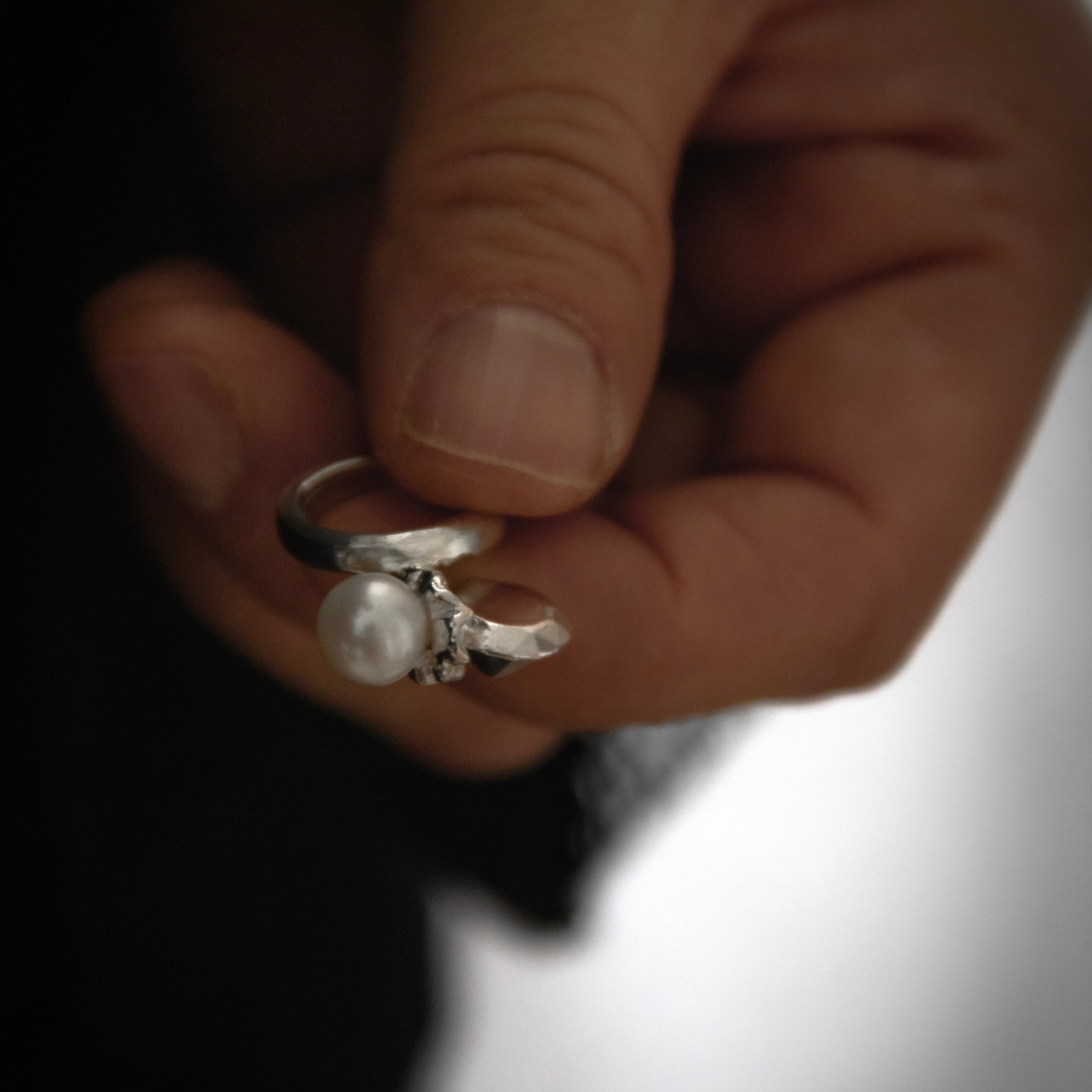 ダイヤカット・イヤーカフ(右耳用)