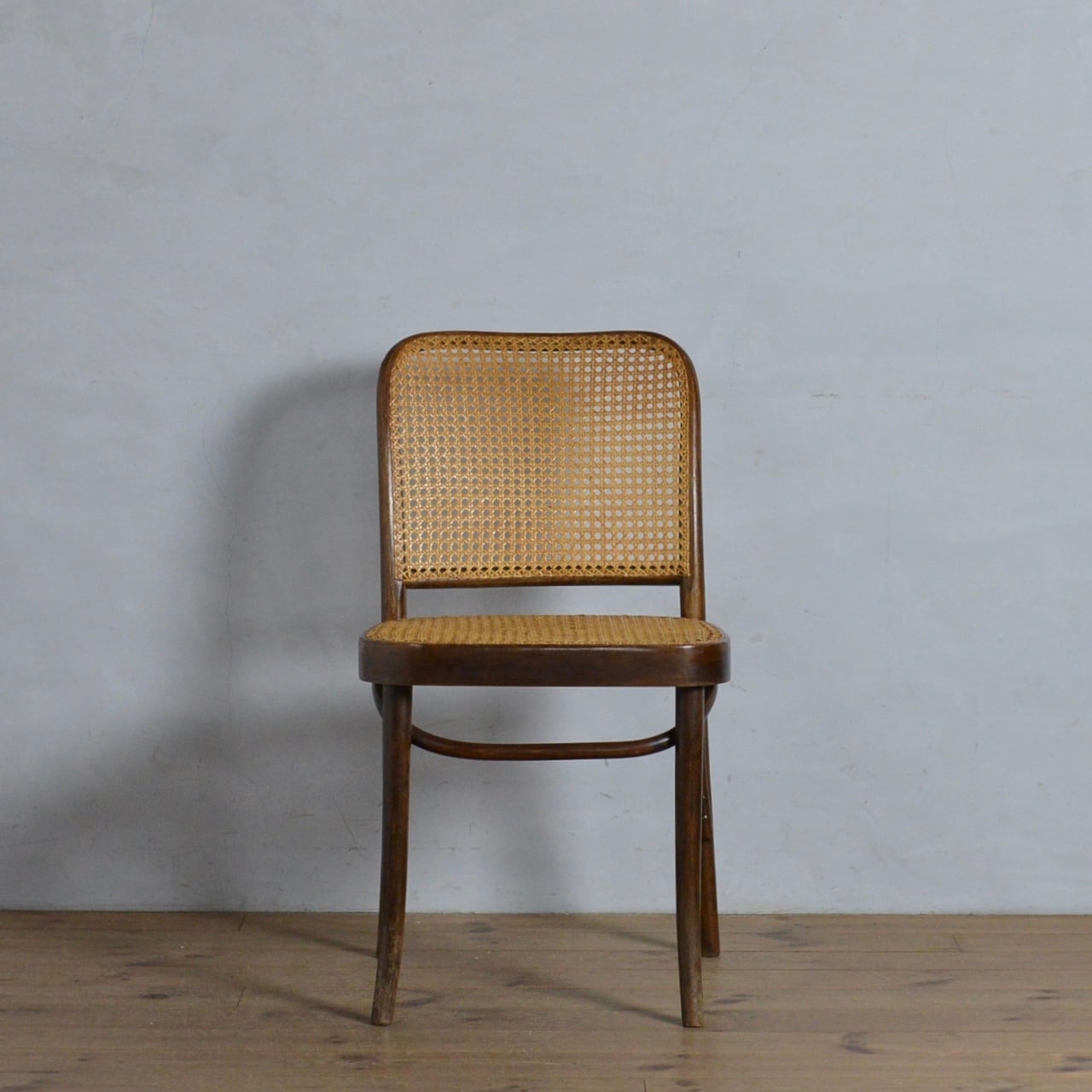 Bentwood Chair /  ベントウッドチェア【A】〈トーネット・No.811・ヨーゼフホフマン・ダイニングチェア・デスクチェア・ラタンチェア・曲木・籐〉112125 |  SHABBY'S MARKETPLACE　アンティーク・ヴィンテージ 家具や雑貨のお店 powered by BASE