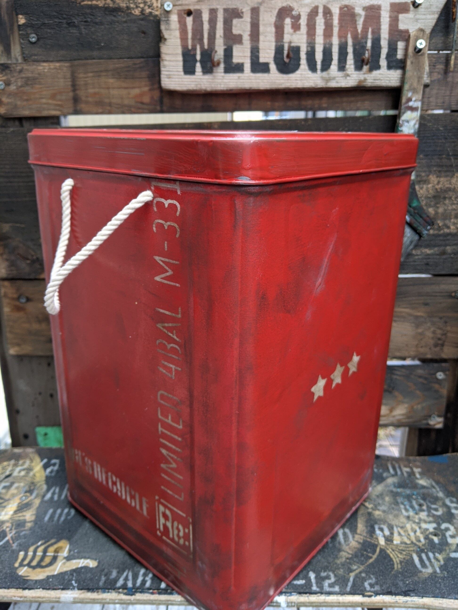 やさグレ一斗缶(レッド) | Kaneko Can Shop