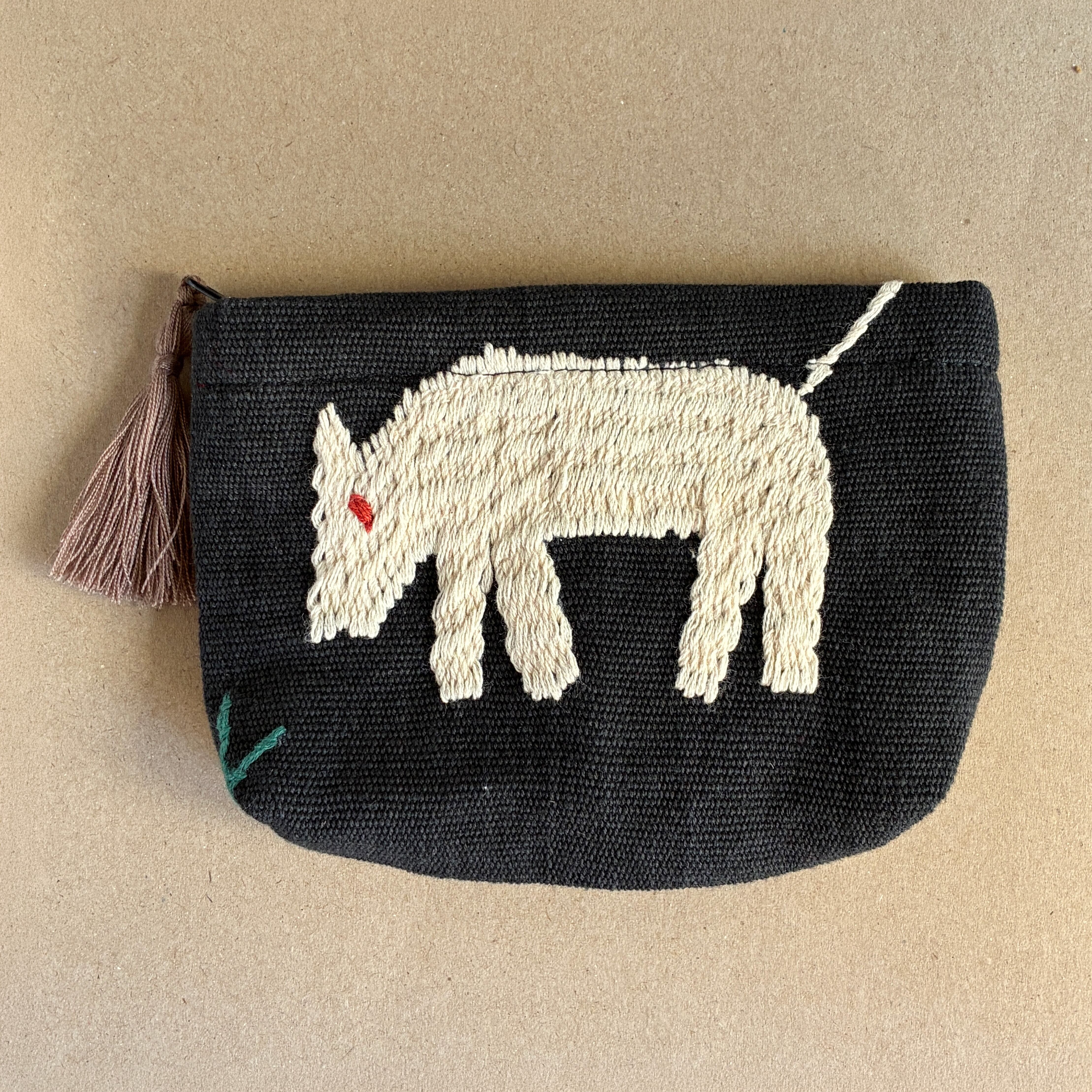 チン族刺繍織物 ポーチ ブラック A BA033