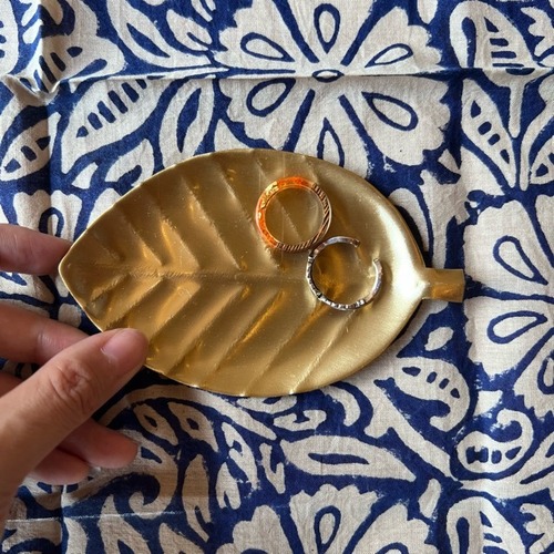 Brass Tray Leaf 　ブラストレイリーフ　リーフ　トレイ　ブラス　アクセサリー収納　tray　Gold　Accessory　