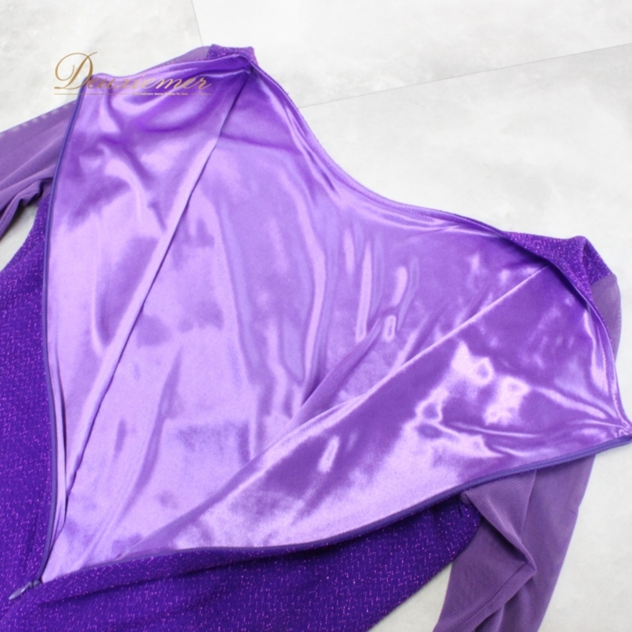 社交ダンス 衣装 スタンダード ドレス ワンピース レッスンウェア パーティドレス un×2 紫 パープル系 スパンコール 蝶 長袖 チョーカー レース スカート 二重 ふんわり 大人 バイオレット 踊りやすい おしゃれ ドレスアップ セクシー デザイン ハンドメイド 高品質 軽量 柔らかい おすすめ