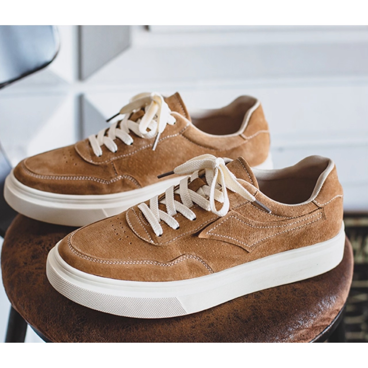 ラウンドトゥ ローカット スニーカー af0220