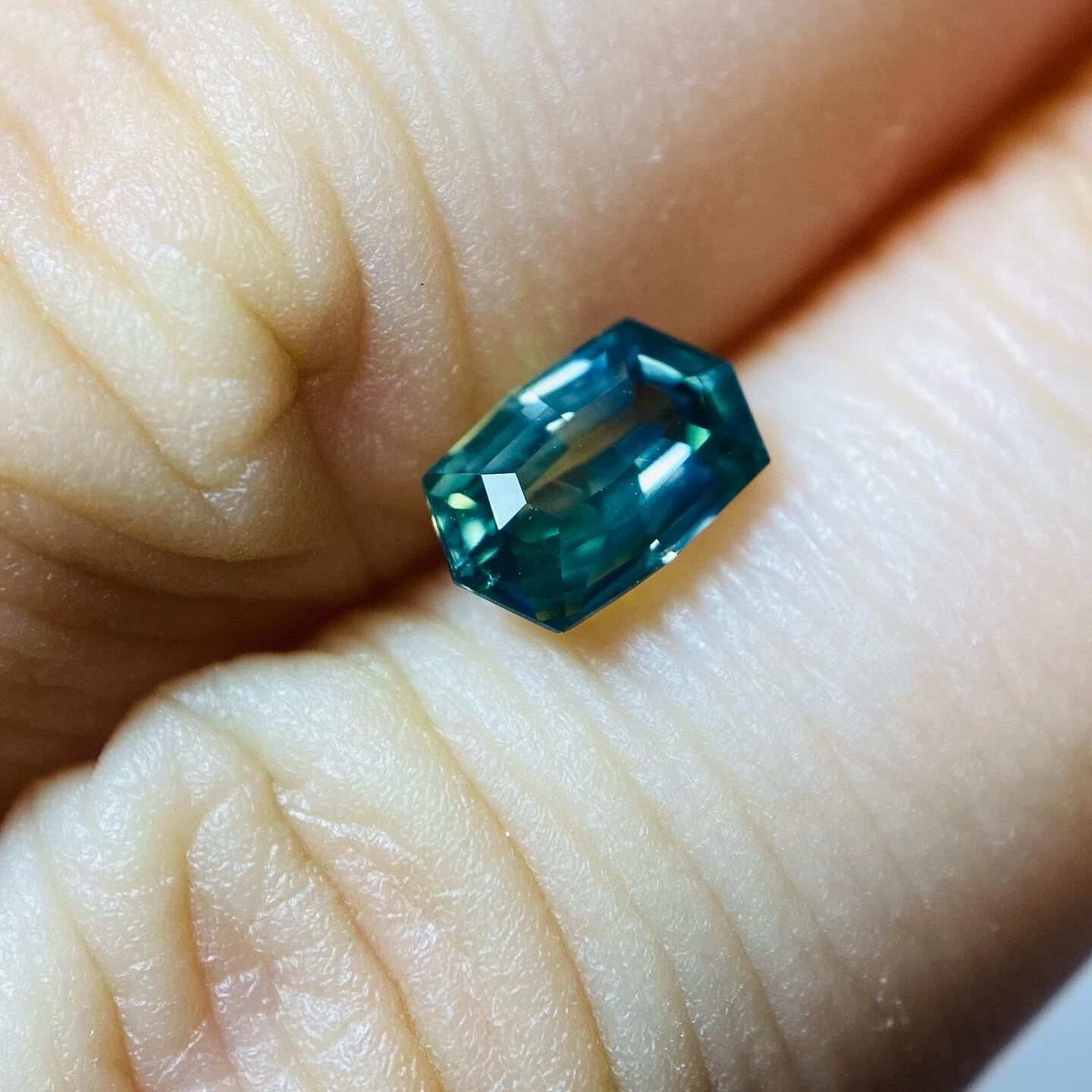 貴族の紋章　サファイア