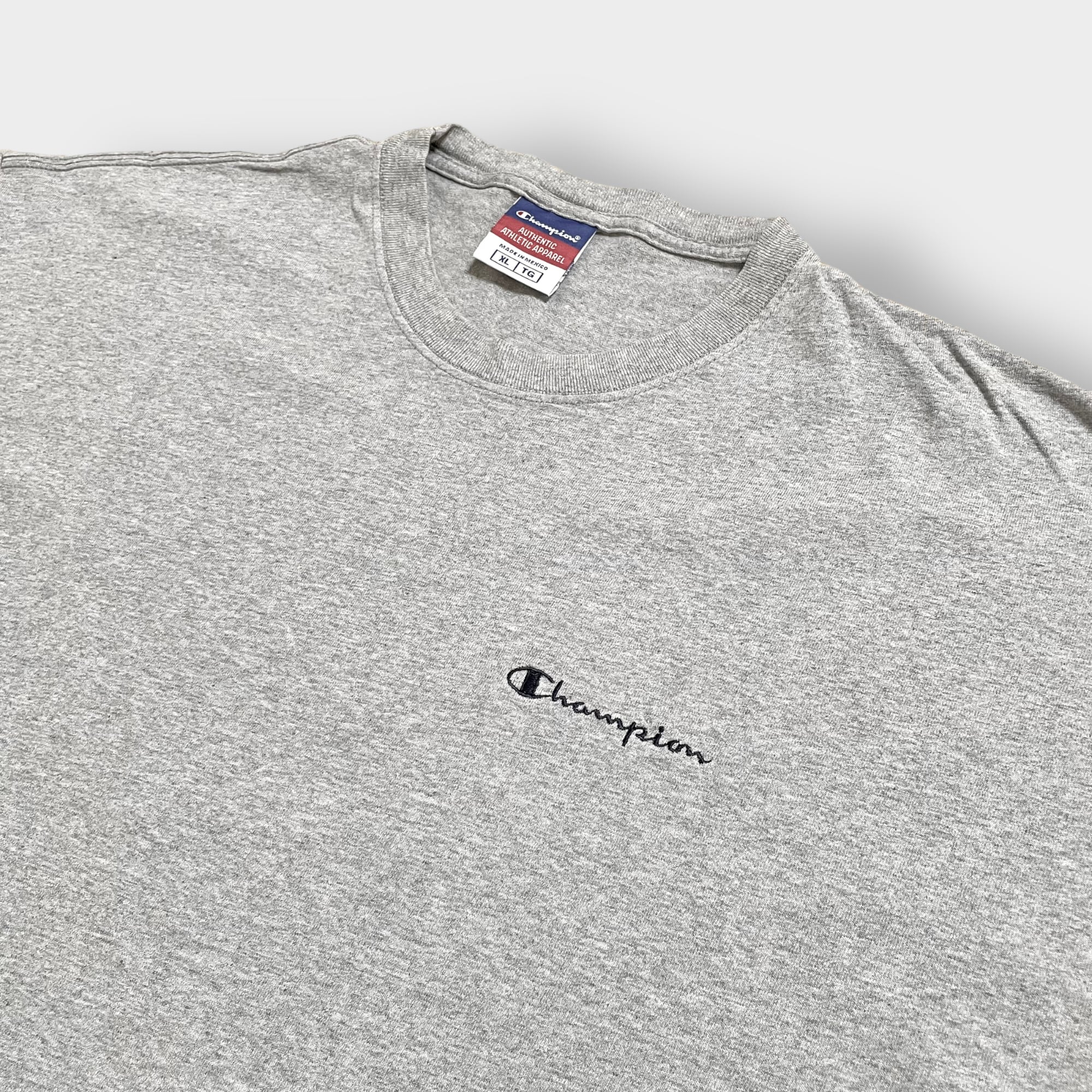 champion チャンピオン　ロンT Tシャツ ワンポイント　ネイビー　M