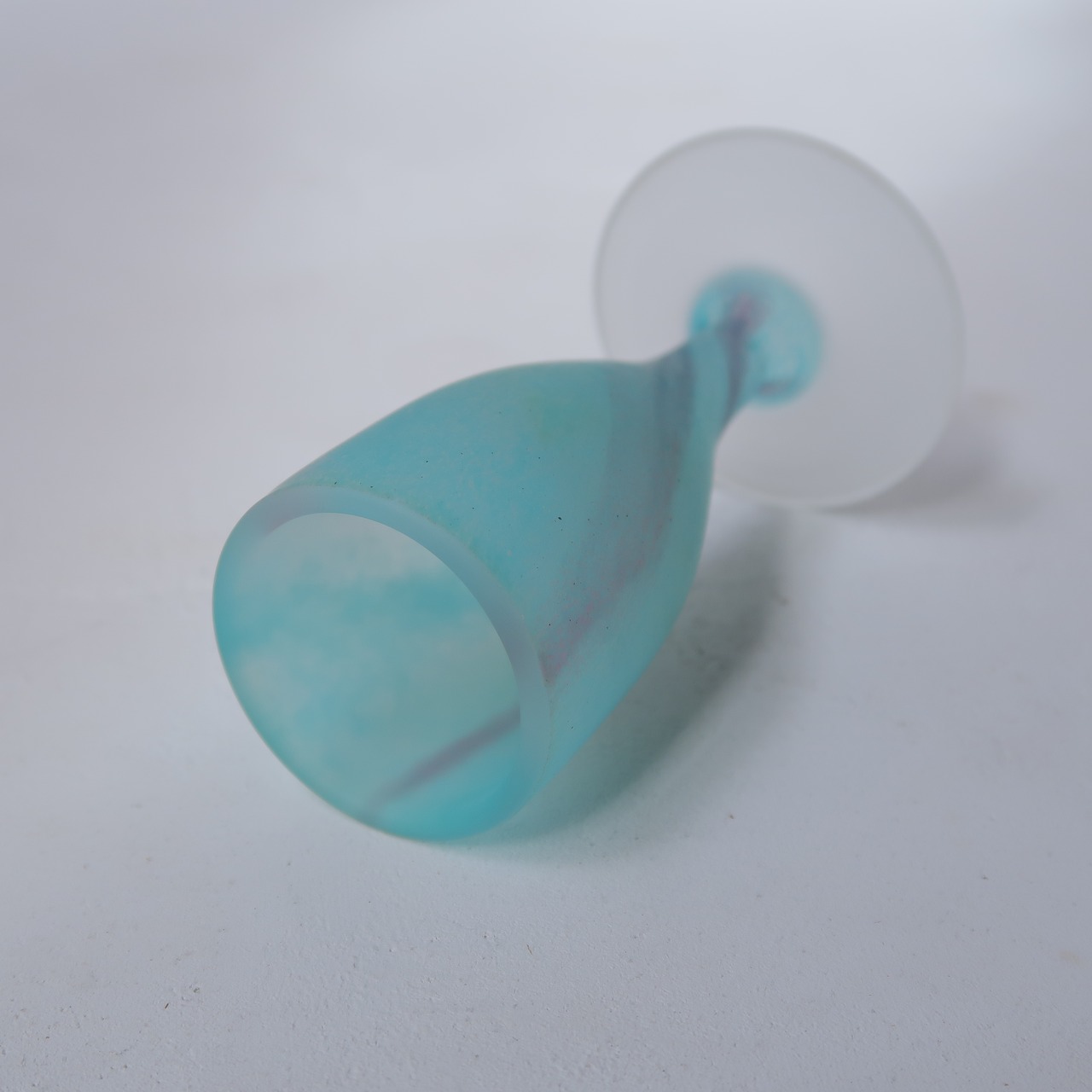 マットなカラフルミニグラス