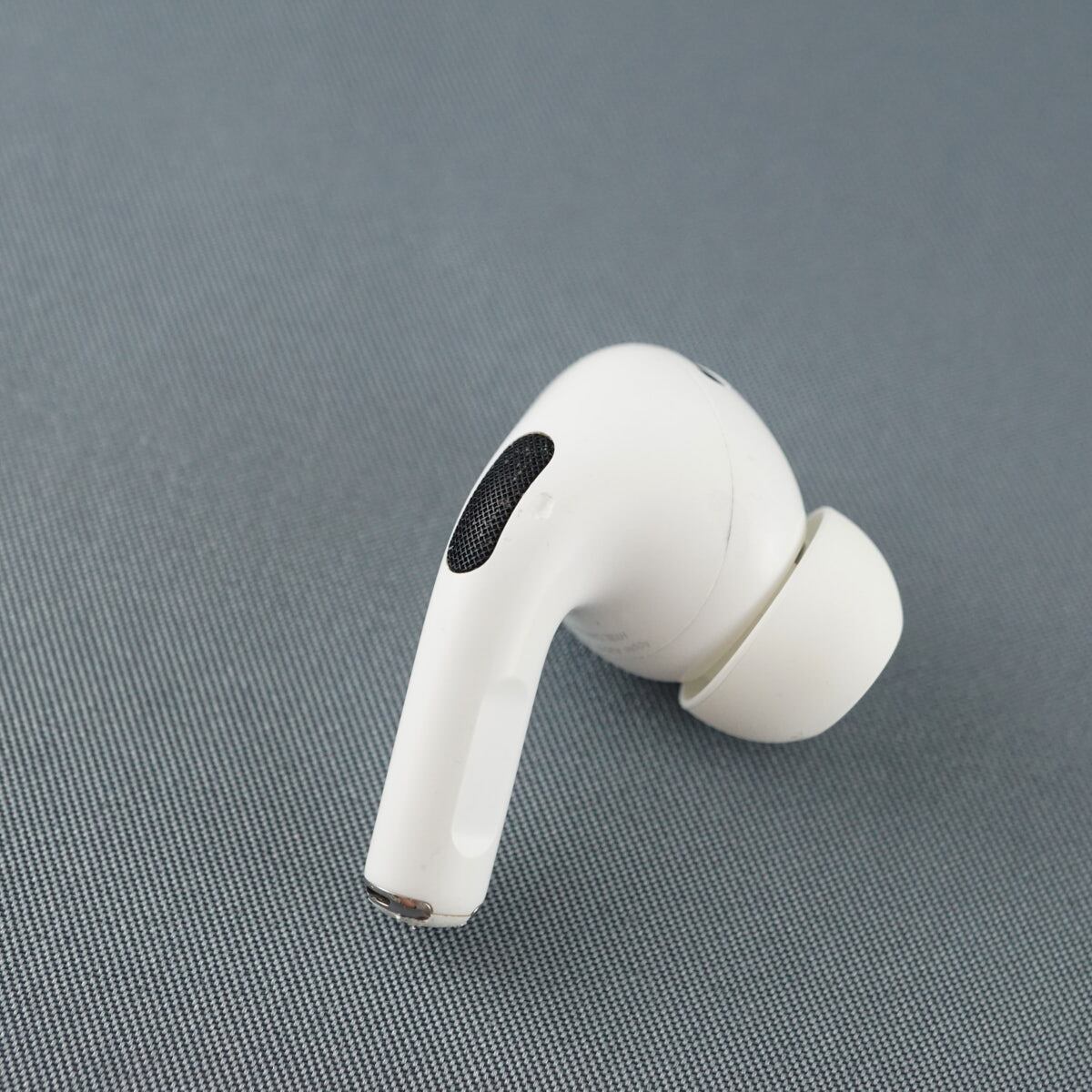 Apple AirPods Pro 2 右イヤホンのみ USED品 エアーポッズ プロ R 片耳