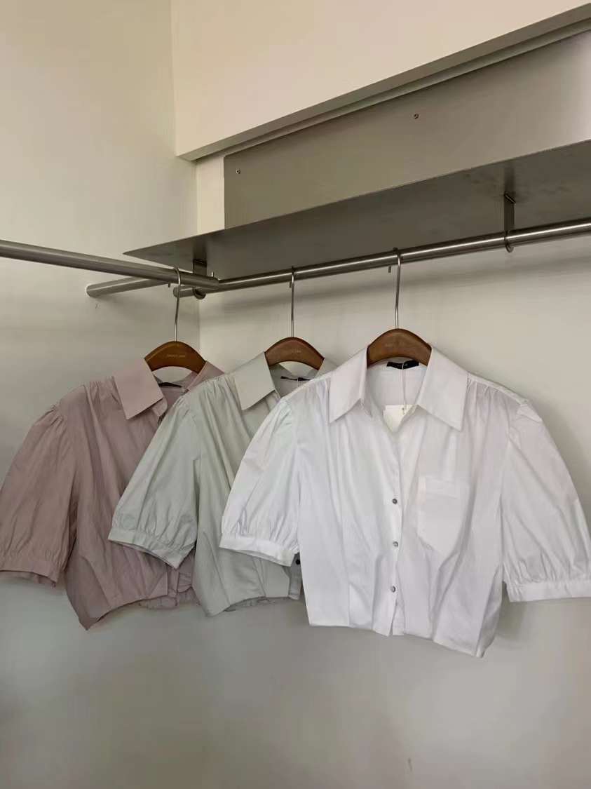 パフショルダーブラウス　AJ22085-2371