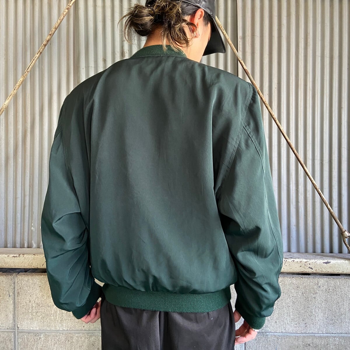 SANTA CRUZ Jeans ポリエステルジャケット ブルゾン メンズM相当 古着 SANTA CRUZ Jeans ポリエステルジャケット ブルゾン メンズM相当 古着