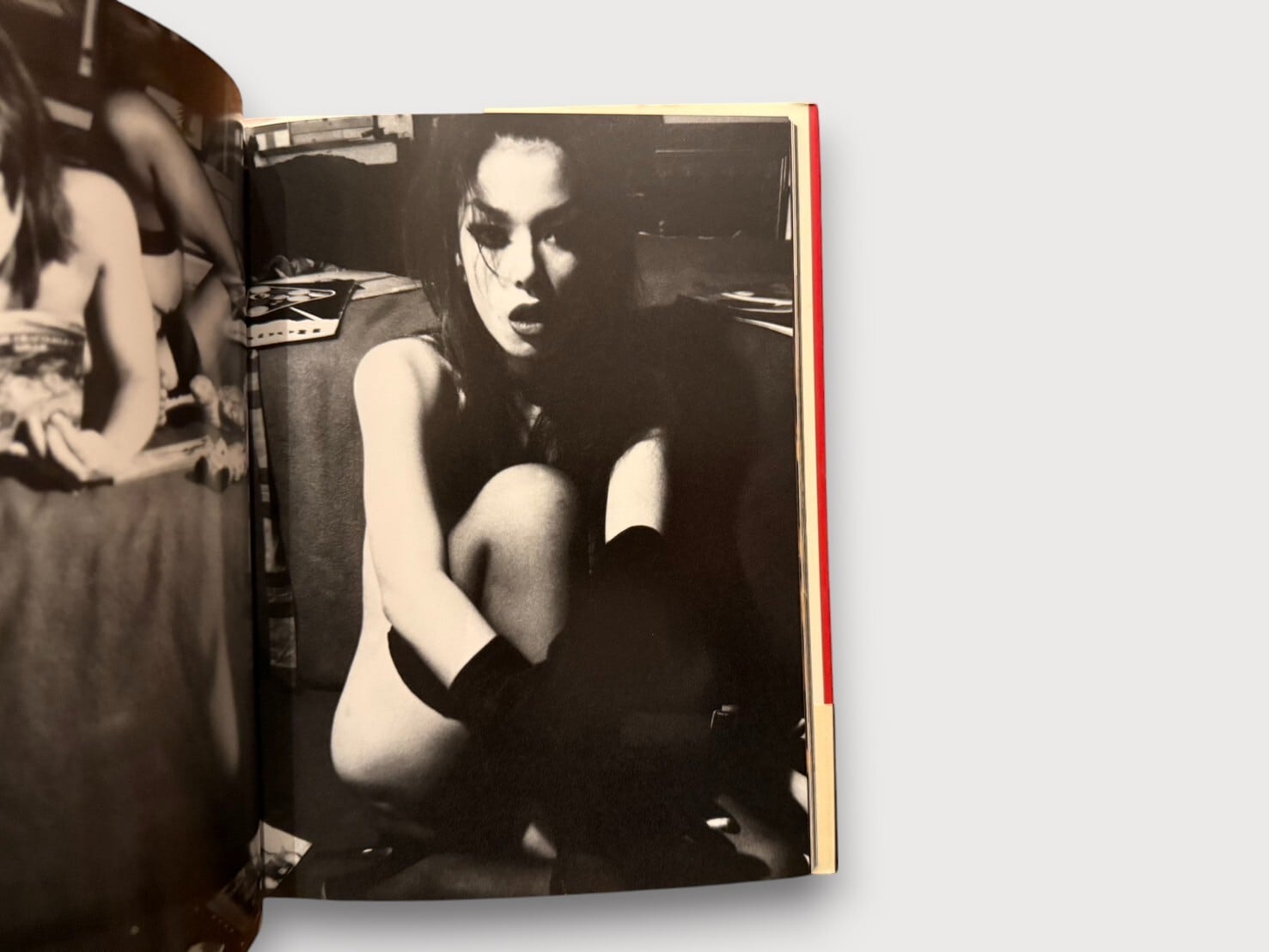 SP012】【FIRST EDITION】【FIRST PRINTING】Drink Me Eat Me(2004