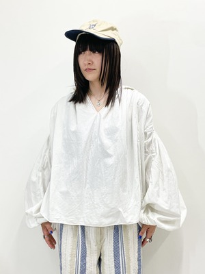 1900's〜 Antique Cotton Eastern European Blouse (All Hand Sewn)
