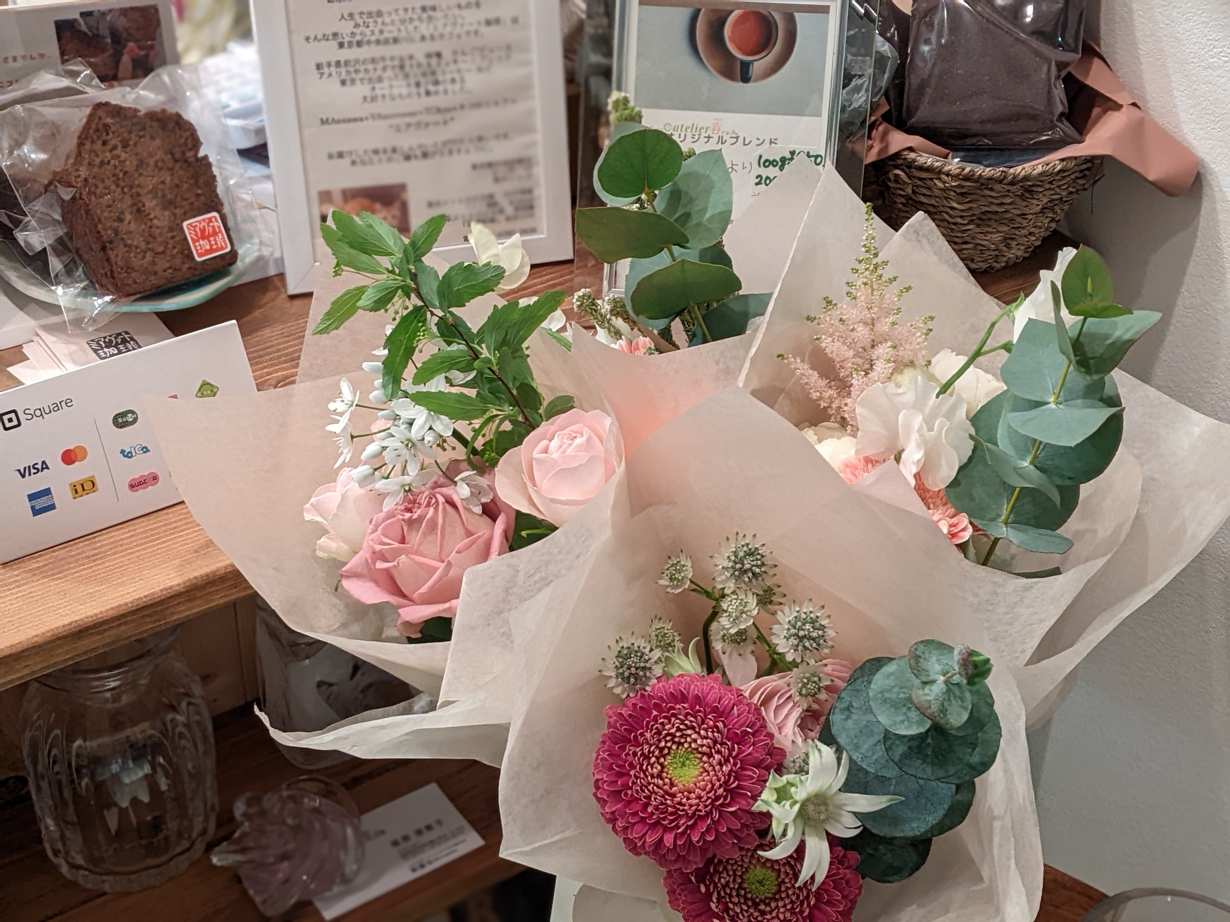 お花の定期便 季節のお花おまかせミニブーケ (2週間サイクル) | atelier春