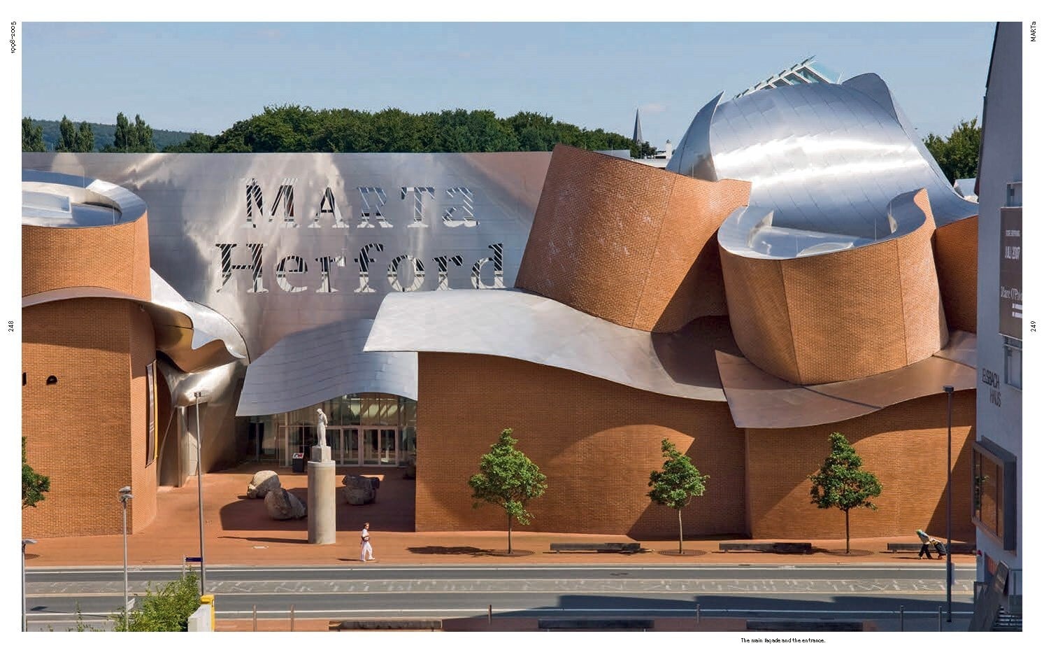 Frank Gehry: The Masterpieces（予約） | つばさ洋書