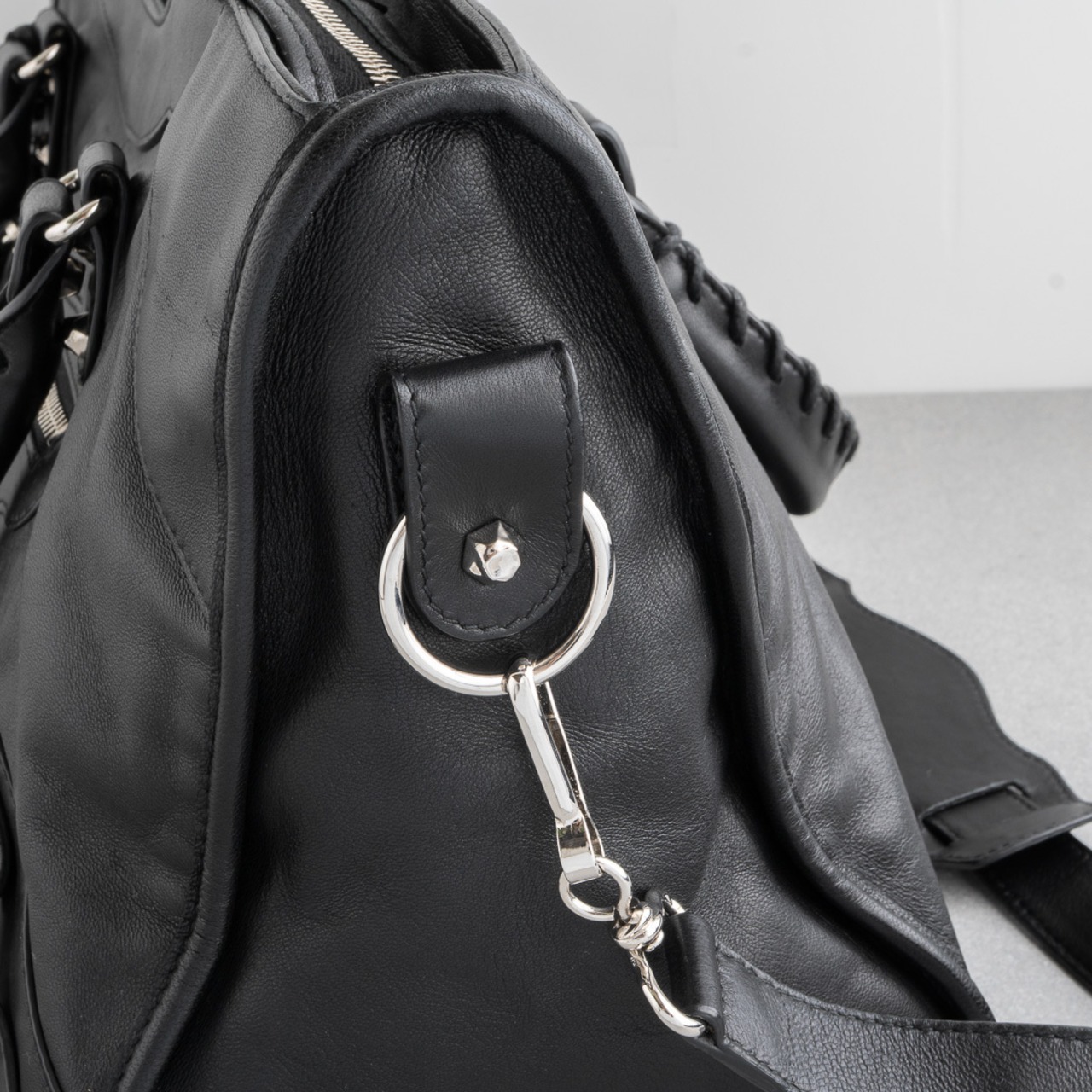 バレンシアガ パートタイム クラシック ラムスキン ブラック レザー