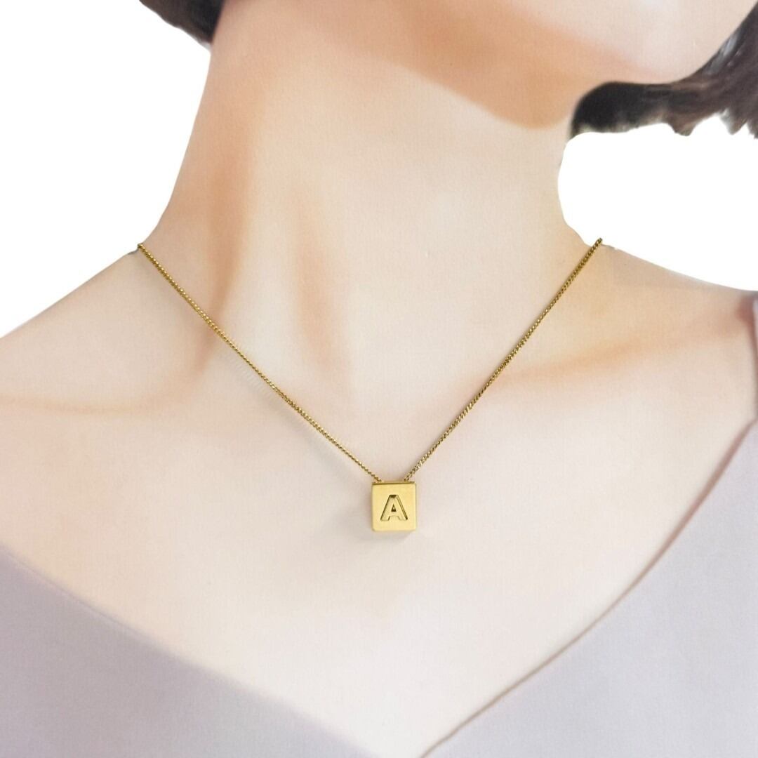 セリーヌ レディース アルファベット ネックレス ペンダント